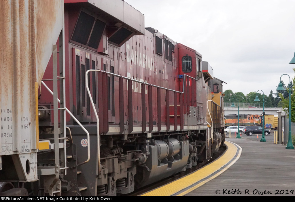 Northbound UP/CP grain train.